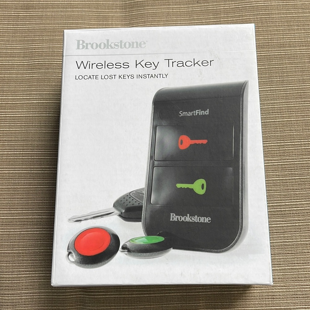Brand new Brookstone wireless key tracker
